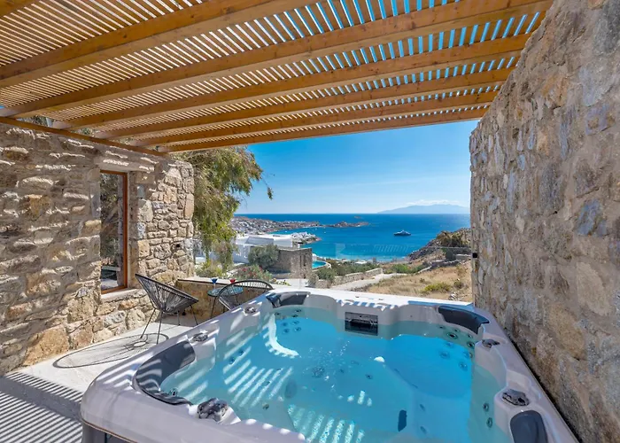 Elit Psarou * Psarou (Mykonos)