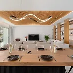 Elit Psarou Heated Pool Jacuzzi Pszarú