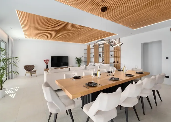 Elit Psarou Heated Pool Jacuzzi