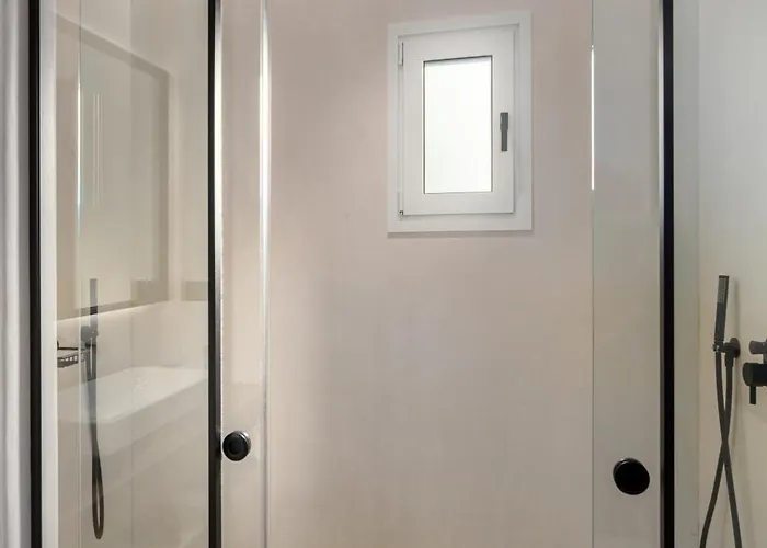 Elit Psarou Heated Pool Jacuzzi