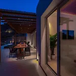 Elit Psarou Heated Pool Jacuzzi فيلة
