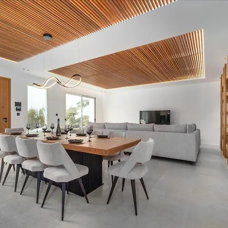 Elit Psarou Villa
