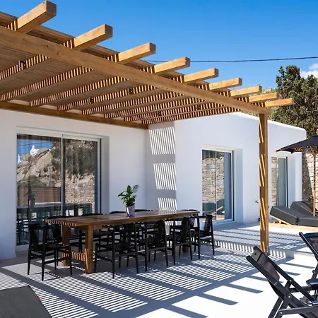 Elit Psarou Villa *