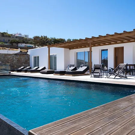 Elit Psarou * Psarou (Mykonos)
