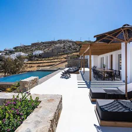 Elit Psarou Villa *