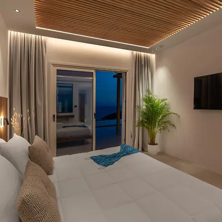 Elit Psarou Heated Pool Jacuzzi * Ψαρού