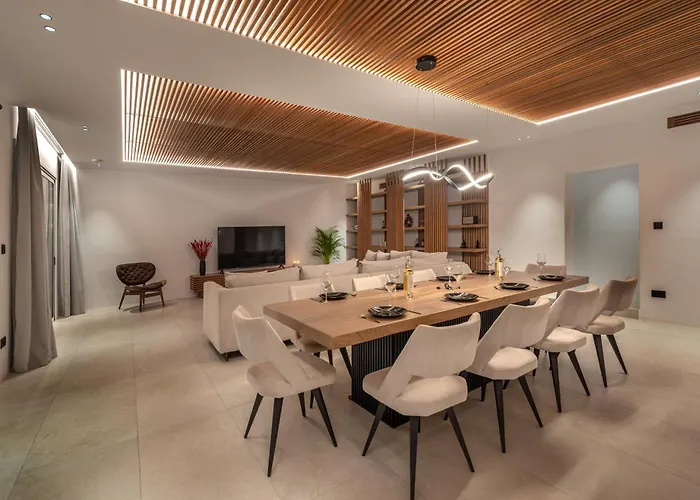 Elit Psarou * Psarrou